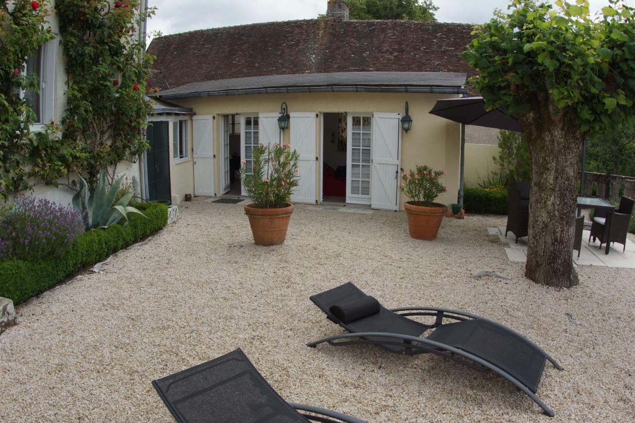Le Petit Nid Villa Neuillé-le-Lierre Exterior photo